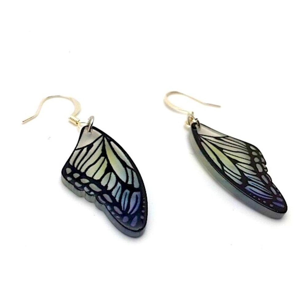 Translucent Butterfly Wing Ear Jewelry - Picture 2 of 6